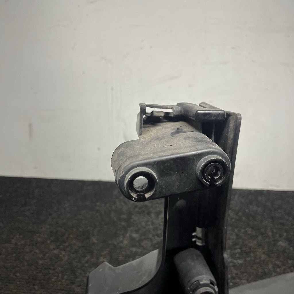 ☑️ REAR RIGHT INNER BUMPER MOUNT SUPPORT BRACKET OEM 2014-2018 BMW X5 F15