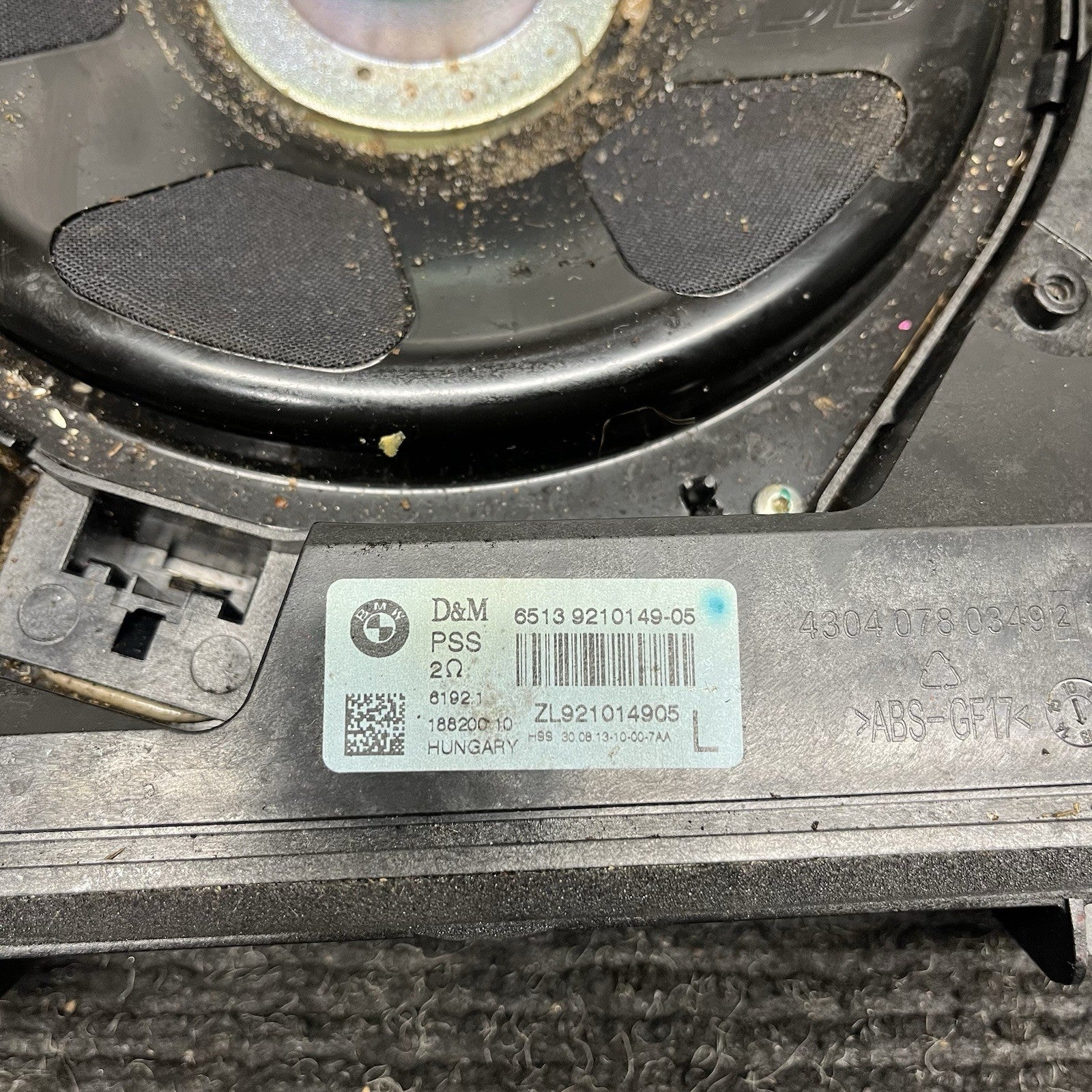 ☑️ 12-18 BMW F30 328i 320i Left Side Subwoofer Speaker Hi-Fi System 9210149 OEM