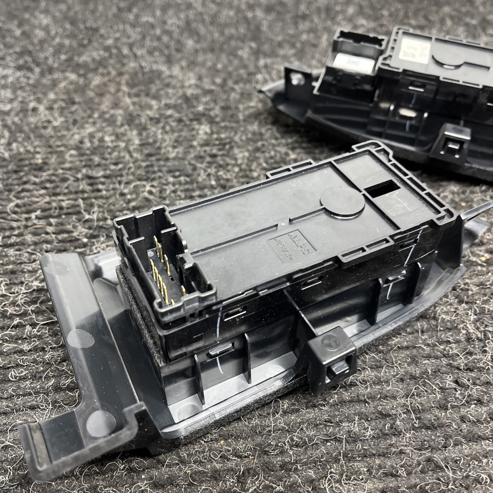 ☑️ 2013-2020 Subaru BRZ 86 FR-S Front Left & Right Carbon Window Master Switches