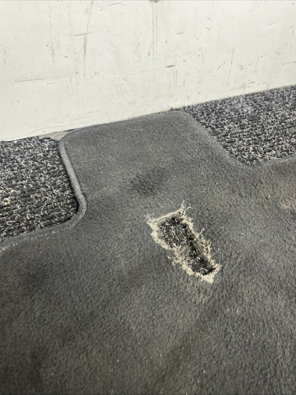 ☑️ Subaru BRZ Front And Rear Complete Carpet Floor Mat Set OEM