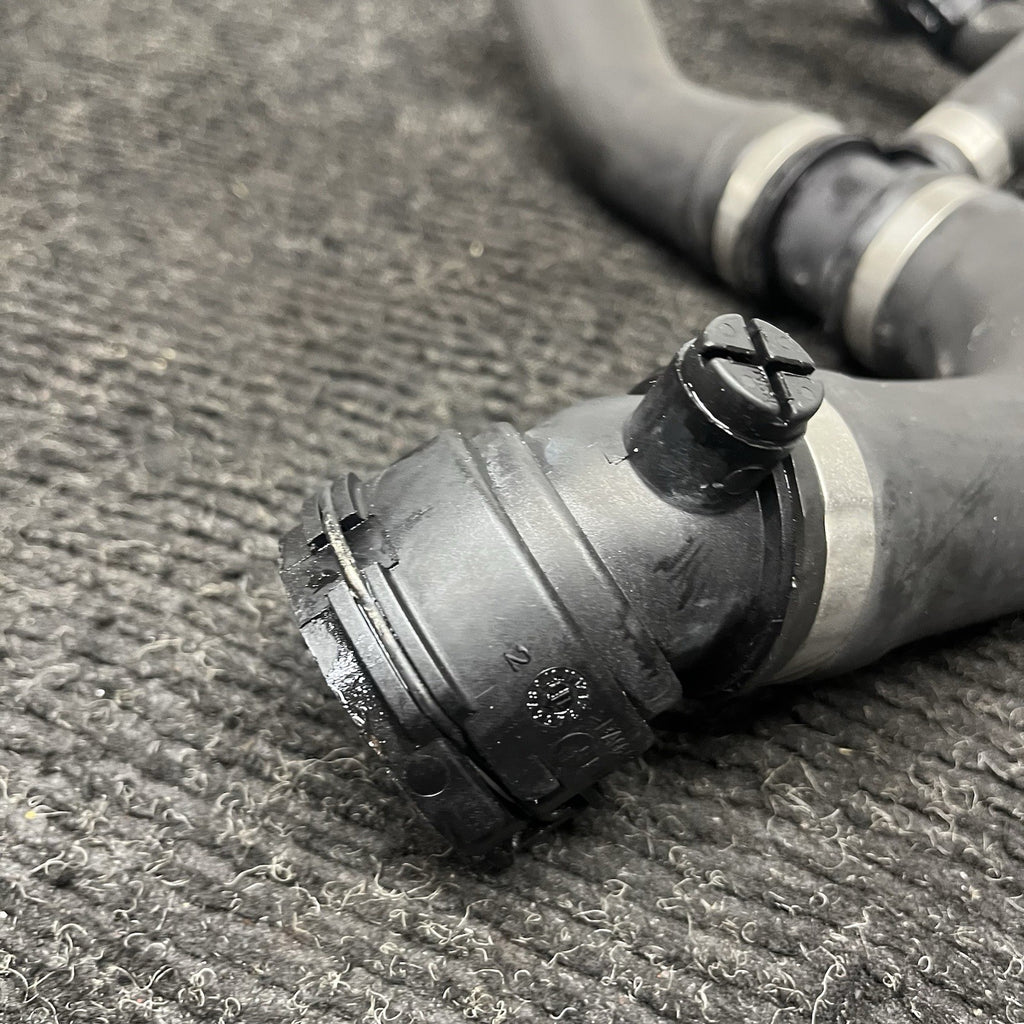 ☑️ 12-16 BMW F22 F30 F32 228i 328i Radiator Coolant Water Hose Pipe 7619256 OEM
