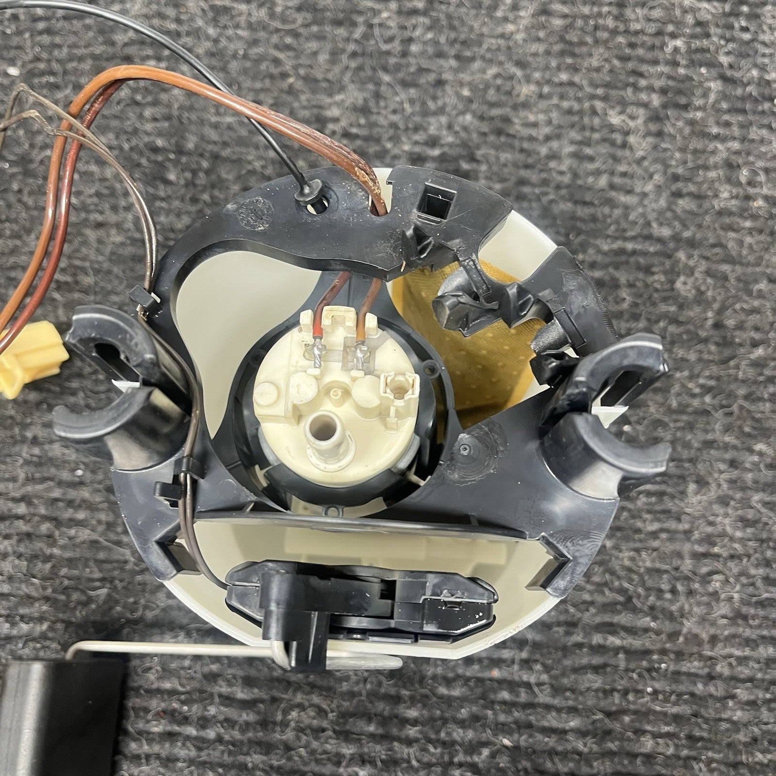 ☑️ 06-13 BMW E82 E88 E90 E91 E92 E93 128I 135I 328I 335I Fuel Pump Sending OEM