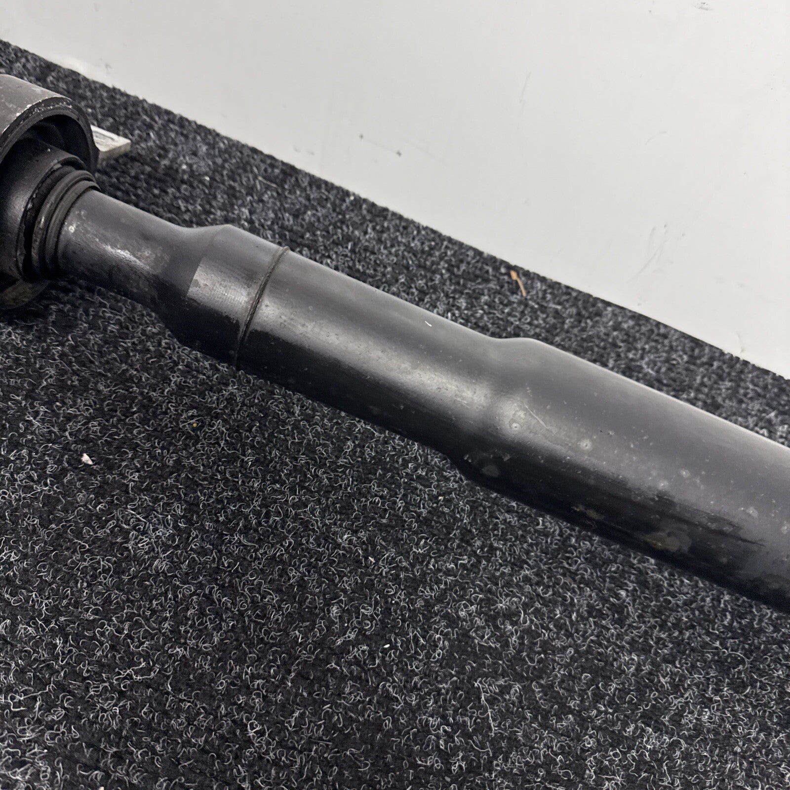 ☑️ OEM 06-10 BMW 135I E82 E88 AT Automatic 1373mm Rear Driveshaft Prop Shaft