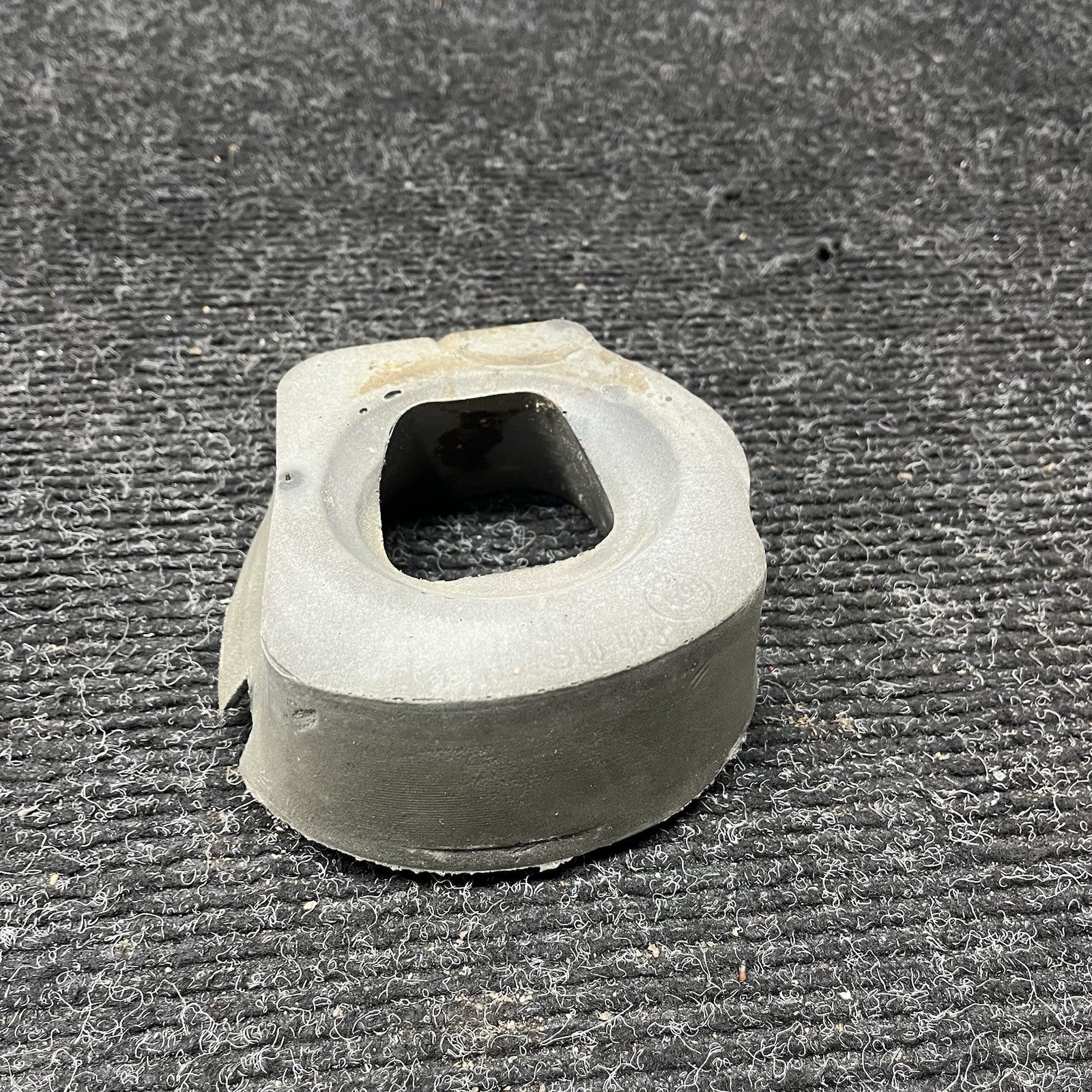 ☑️ 03-08 Bmw E86 Z4 Manual Transmission Shifter Insert Insulation Foam Trim OEM