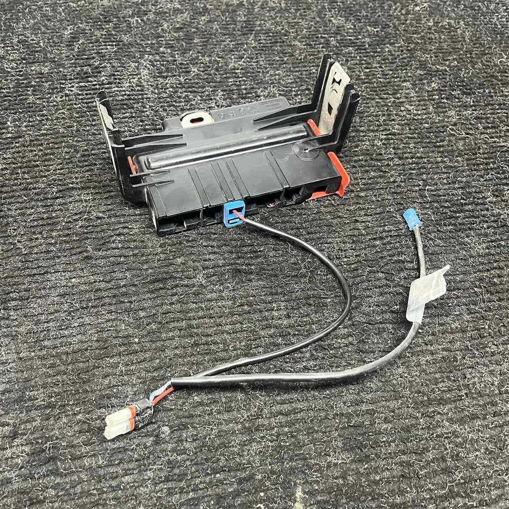 ☑️ 06-13 OEM BMW E92 E93 Battery Power Lead Junction Distribution Fuse Box