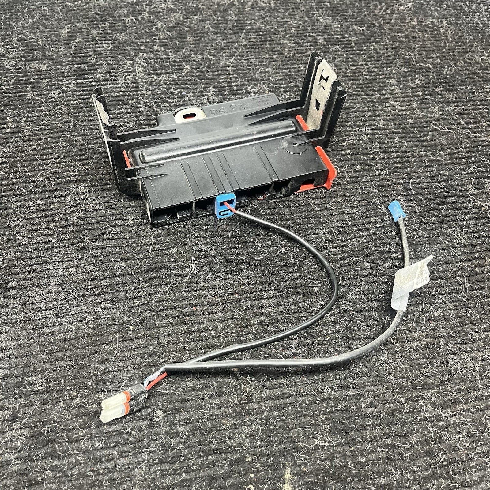 ☑️ 06-13 OEM BMW E92 E93 Battery Power Lead Junction Distribution Fuse Box