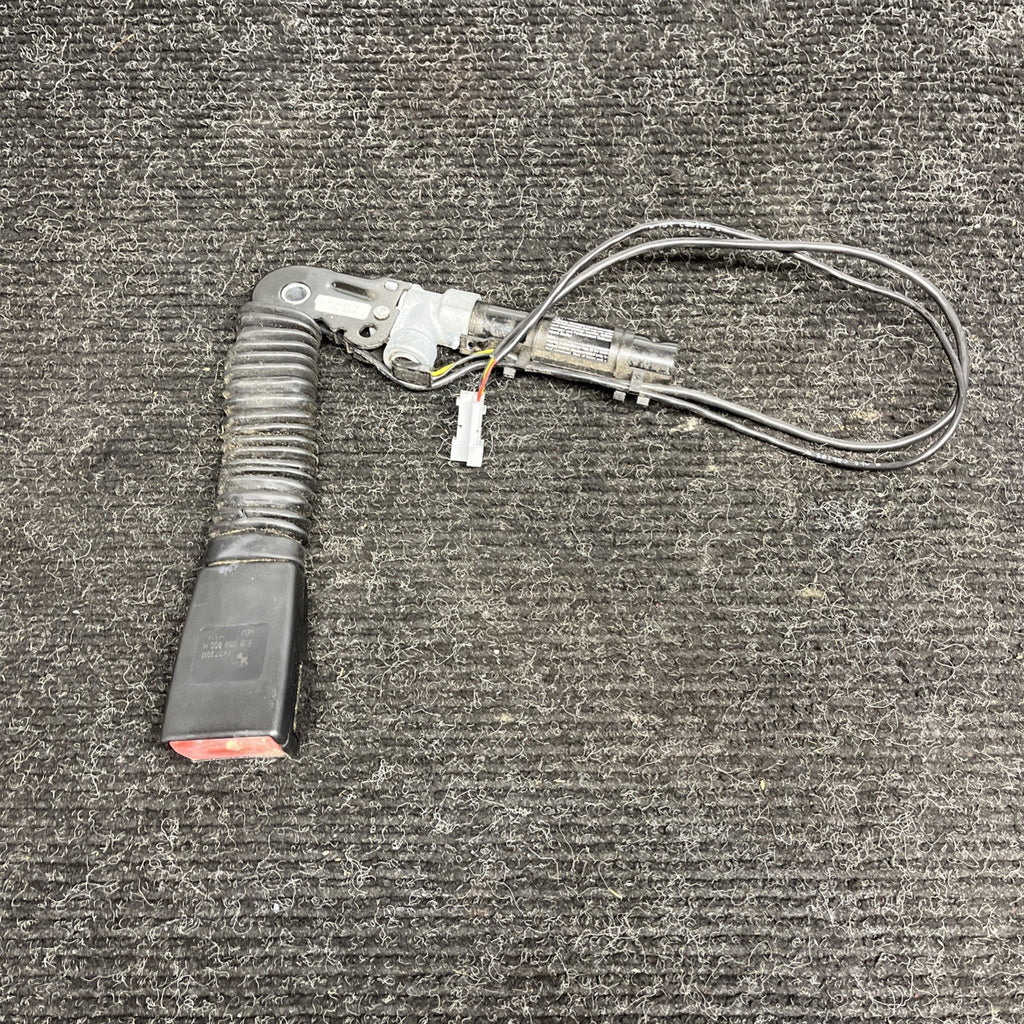 ☑️ OEM BMW E82 E84 E88 E89 E90 E92 Front Left Driver Seat Belt Buckle Tensioner