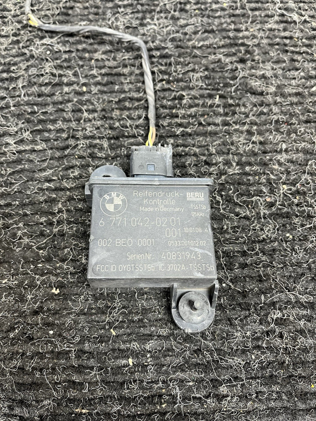 ☑️07-13 BMW E90 E92 Tire Pressure Monitor Sensor TPMS 6771042 328 330 335 M3 OEM