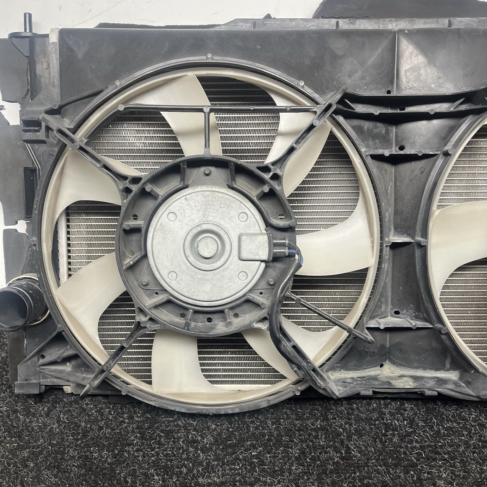 ☑️ 13-20 SUBARU BRZ RADIATOR CONDENSER FAN ASSEMBLY 45111CA000 OEM