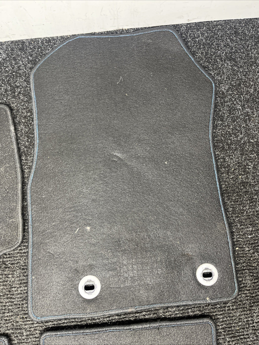 ☑️ Subaru BRZ Front And Rear Complete Carpet Floor Mat Set OEM