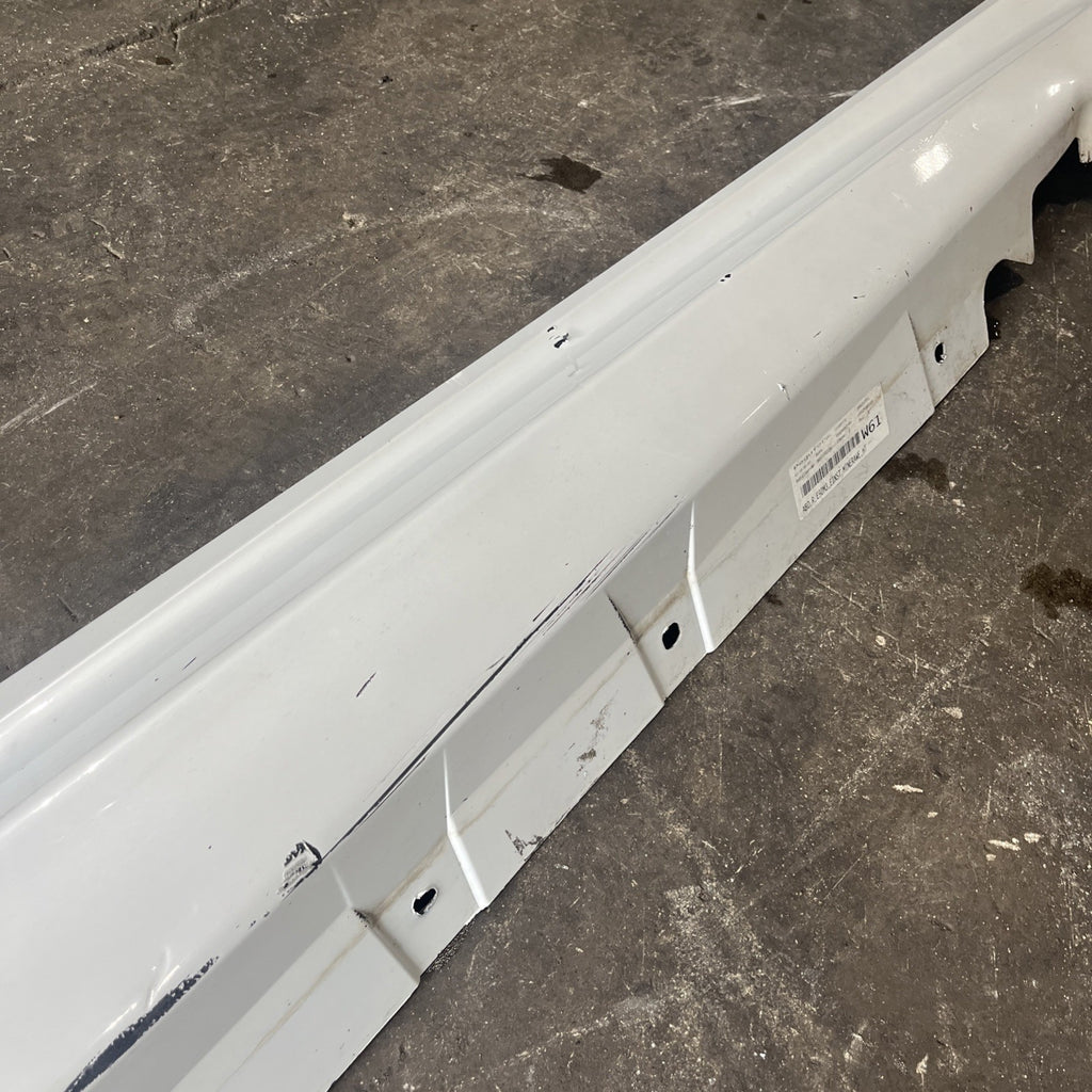 ☑️ 07-13 OEM BMW E92 E93 M3 Right Passenger Side Skirt Rocker Panel MineralWhite
