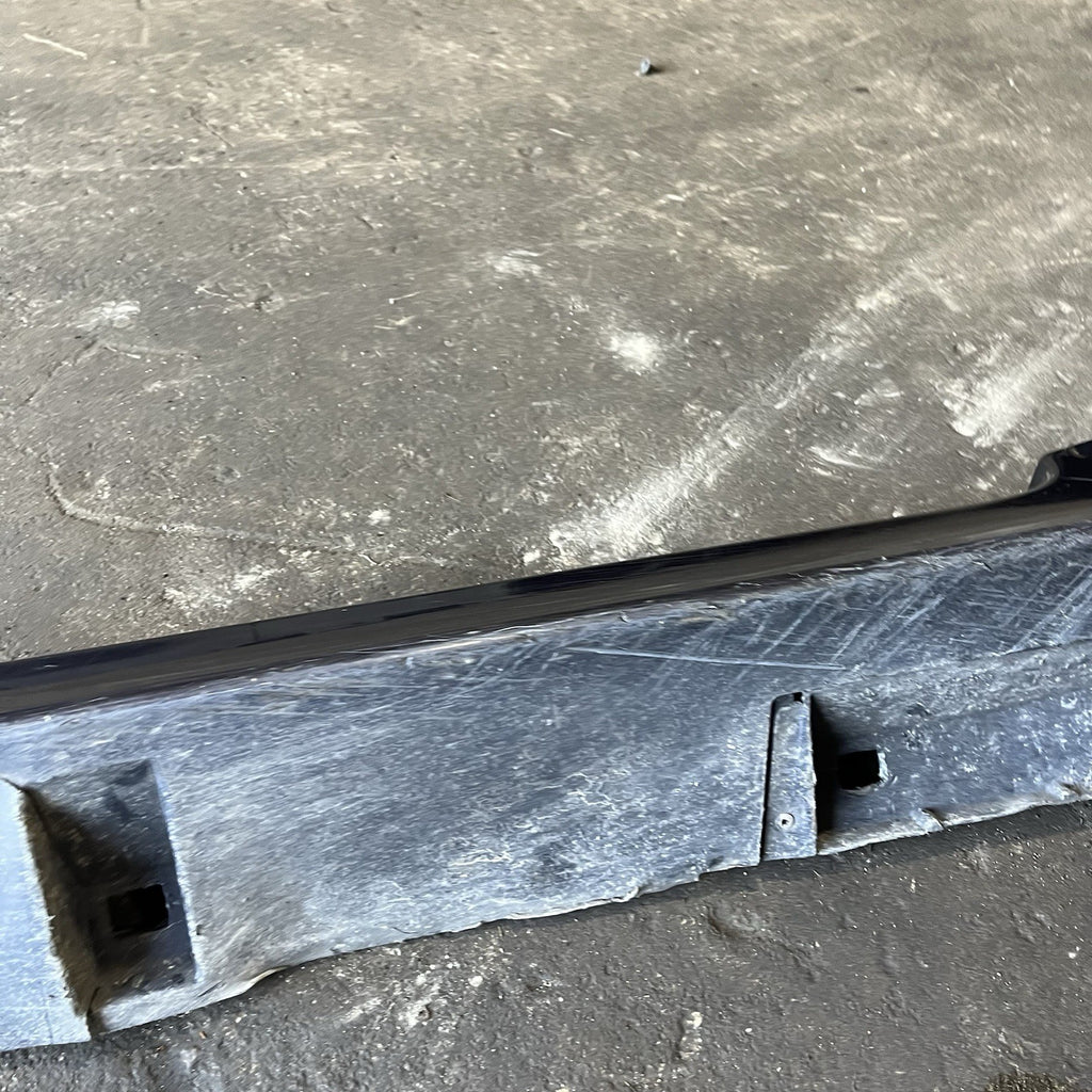 ☑️ 2008-2014 Subaru Impreza WRX OEM Factory RH Passenger Right Side Skirt