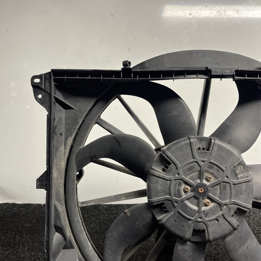 ☑️ 07-13 OEM BMW E88 E90 E92 N54 N55 Engine Radiator Cooling Auxiliary Fan 600W