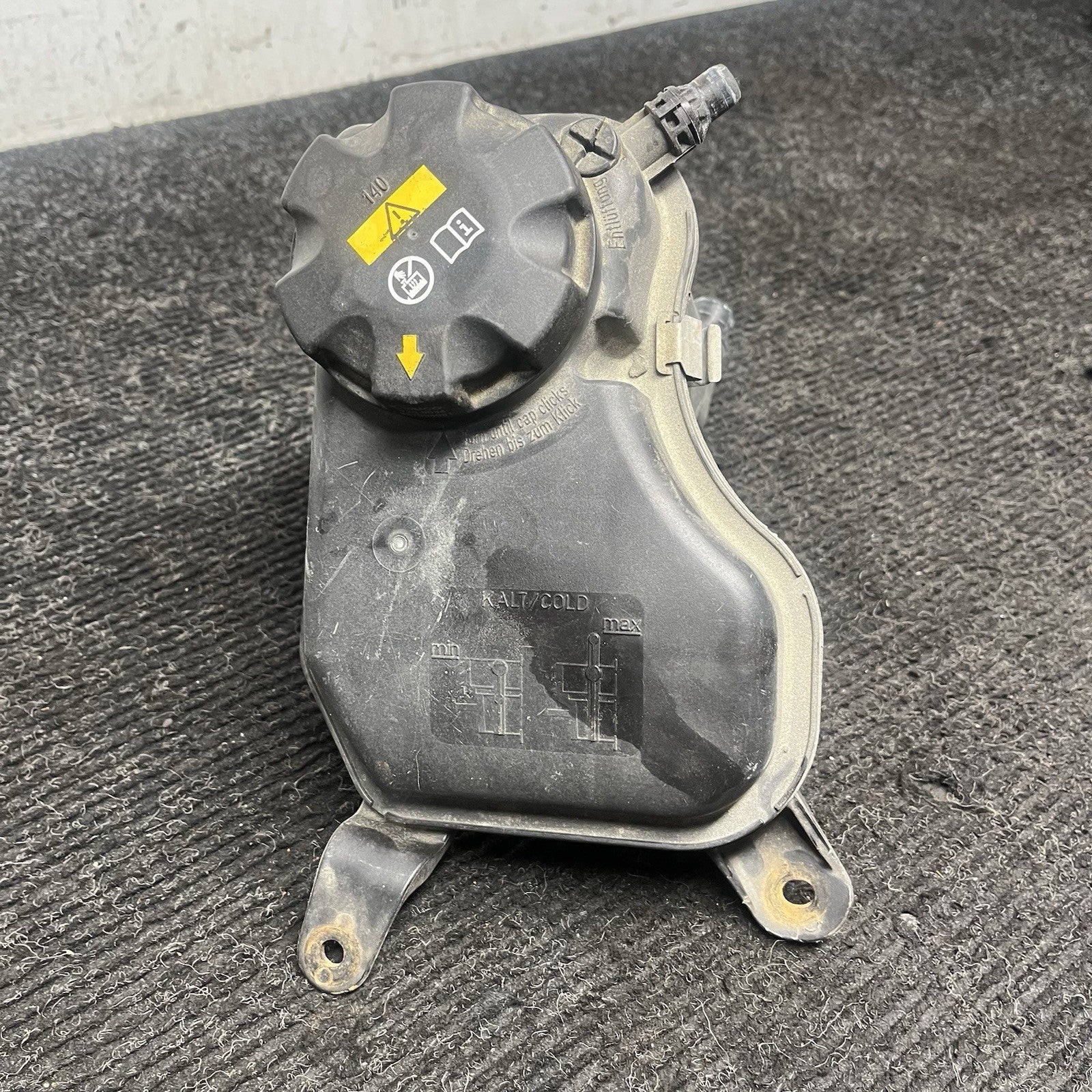 ☑️ 06-13 BMW E82 E88 E90 E92 E93 Radiator Expansion Tank Coolant Reservoir OEM