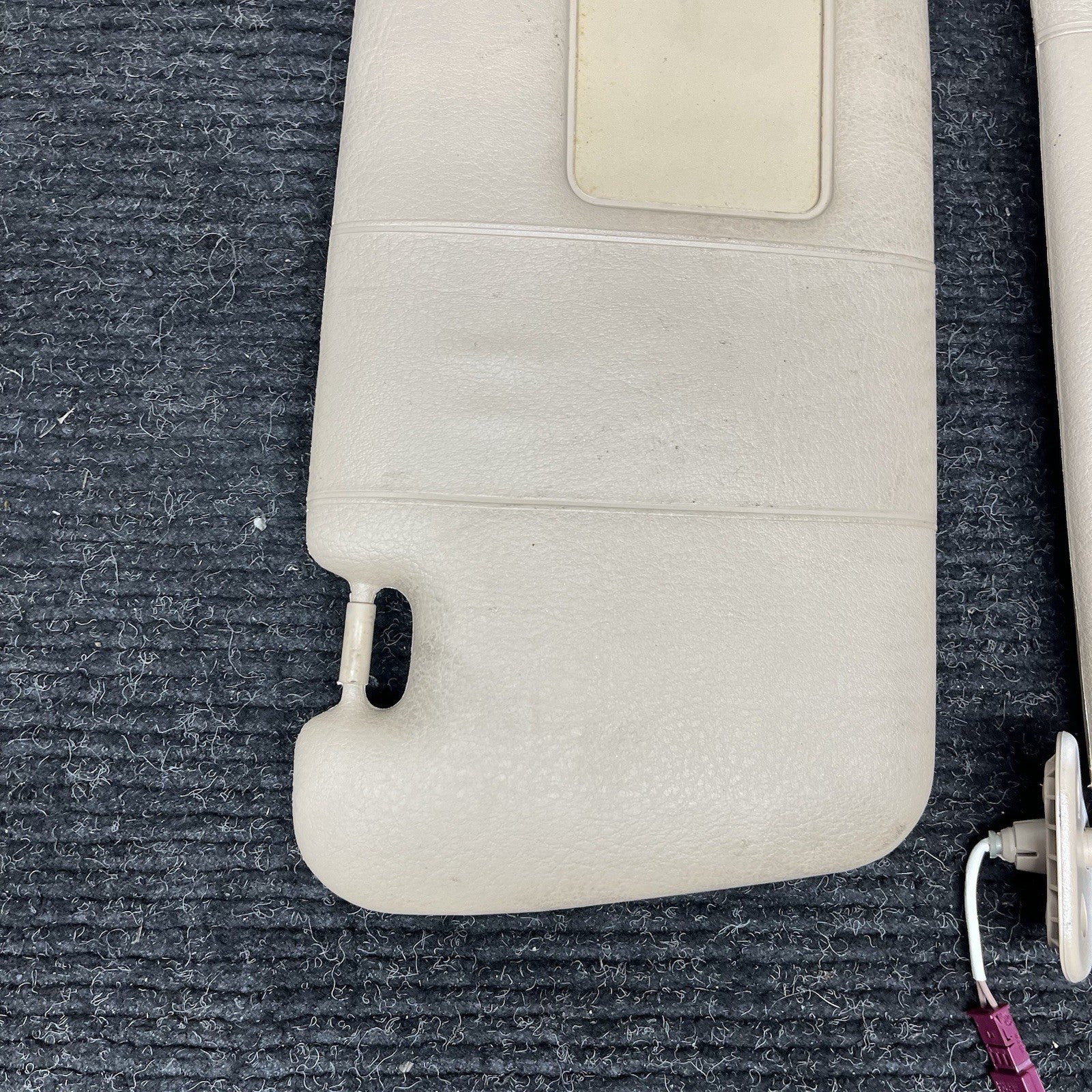 ☑️ OEM BMW E46 325i 330i Sun Visor Left Right Pair Tan 2001-2005 Sedan Coupe