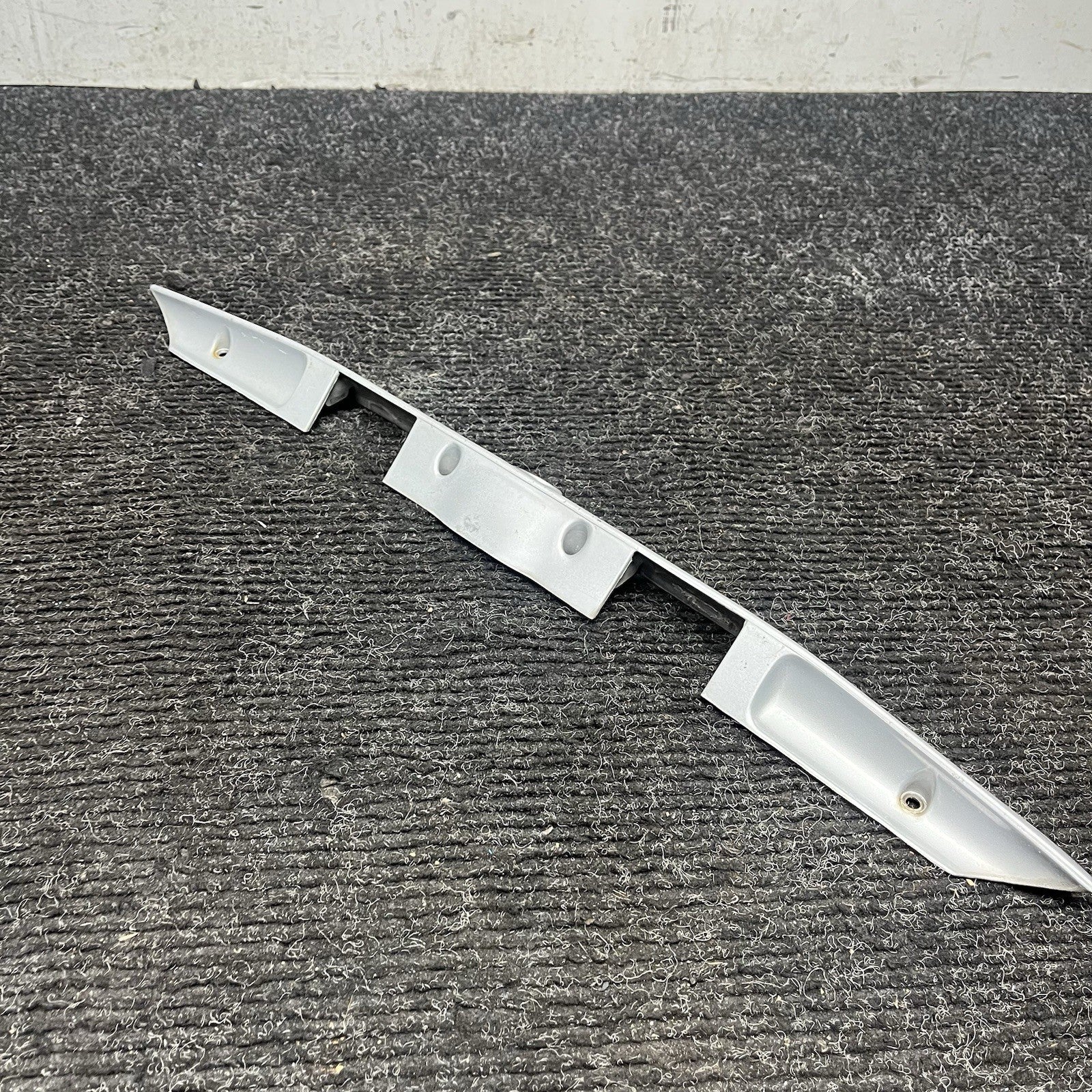 ☑️ OEM BMW E36 Trunk Lid Trim Cover Lock Light Cover 1977253 318 325 328 M3