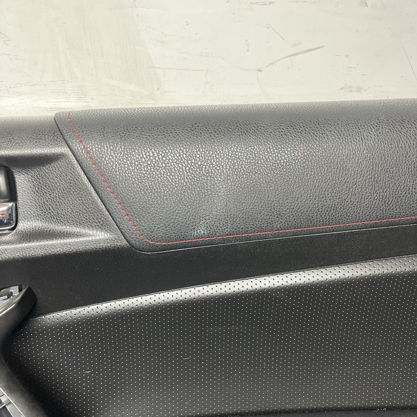 ☑️ 2013-2017 Subaru BRZ FRS Right Passen Side Interior 10 Series Door Panel OEM