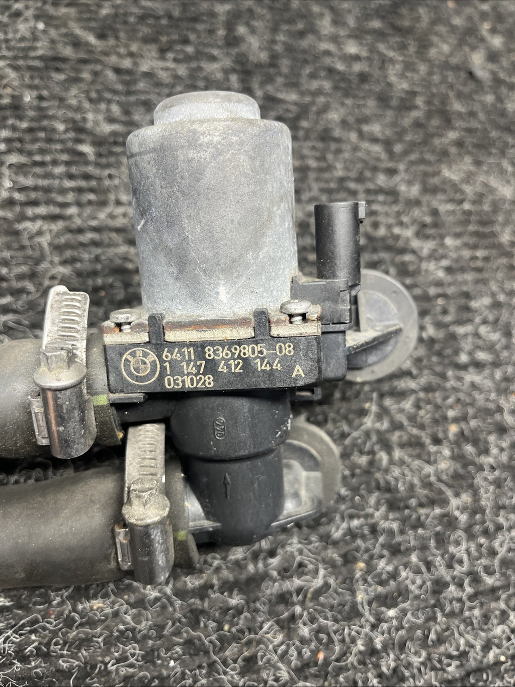 ☑️ 01-06 BMW E46 3-SERIES HEATER WATER COOLANT VALVE PUMP 8369805 OEM