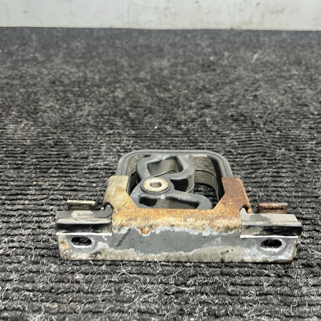 ☑️ 95-13 BMW E36 E46 E90 E92 E93 M3 Exhaust Muffler Hanger Rubber OEM 1401797