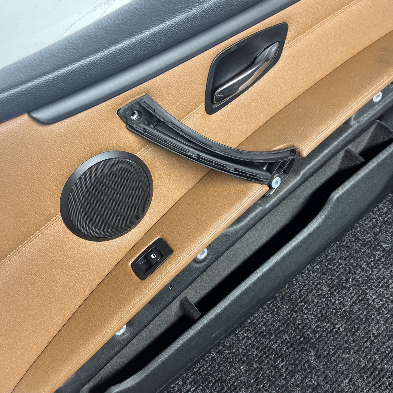 ☑️ 07-13 OEM BMW E93 E92 Front Passenger Door Card Panels SADDLE BROWN LEATHER