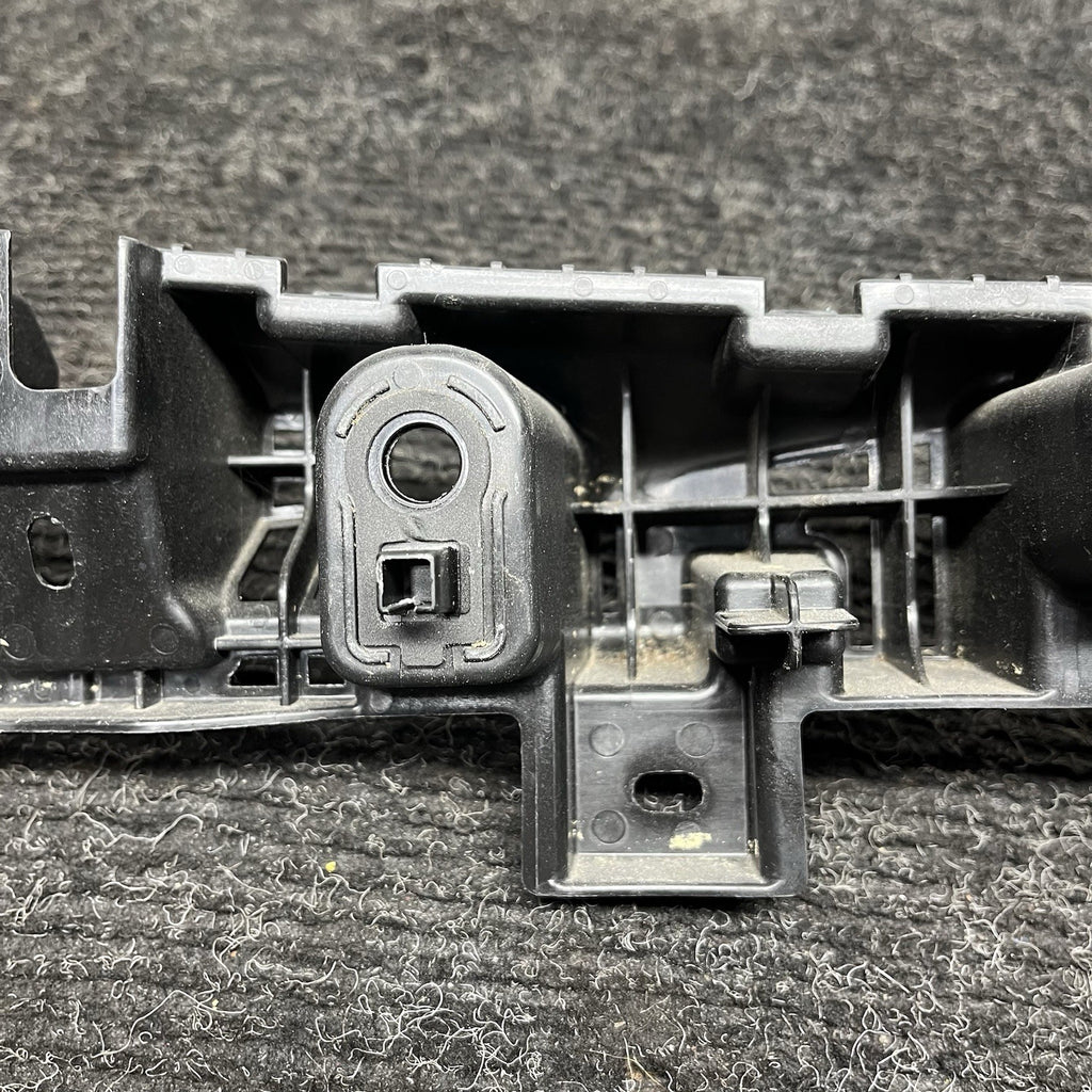 ☑️ 2022-2025 TOYOTA GR86 BRZ REAR BUMPER RIGHT SIDE UPPER MOUNT BRACKET OEM
