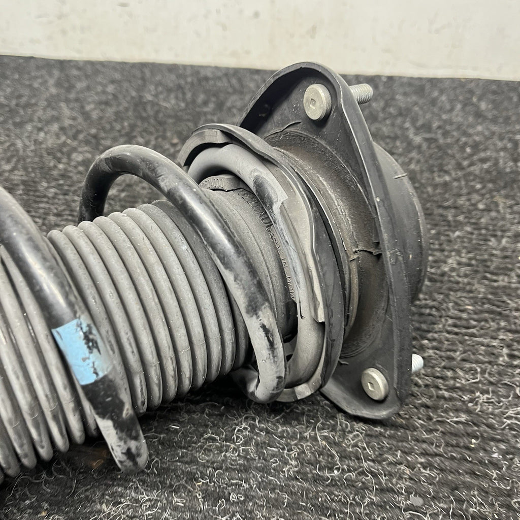 ☑️ 2017 - 2020 TOYOTA 86 FRONT LEFT SIDE SHOCK ABSORBER STRUT & COIL SPRING OEM