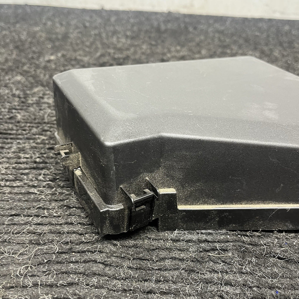 ☑️ 2008-2014 Subaru Impreza WRX STI Fuse Box Relay Cover Trim OEM MB502000B