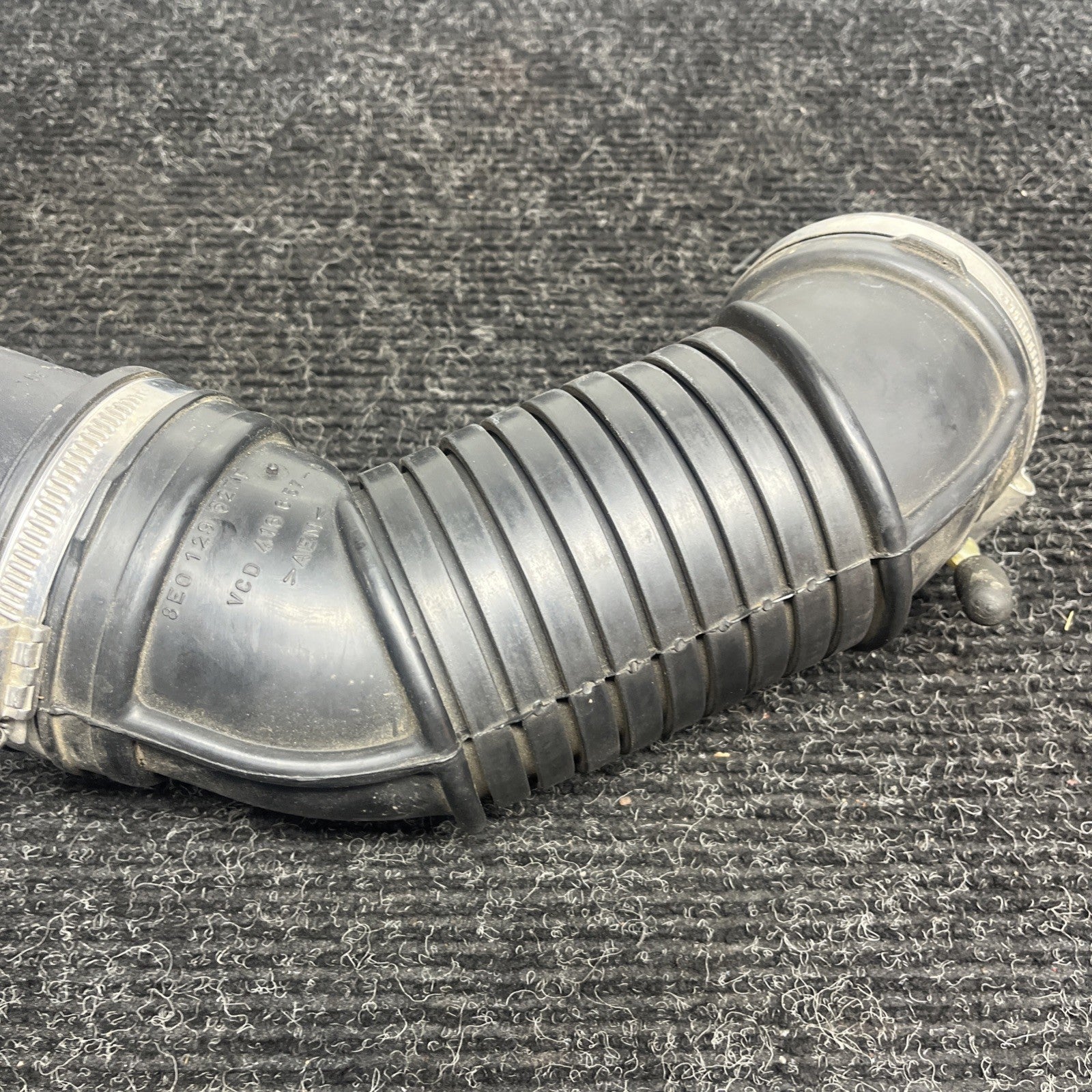 ☑️ 04-09 OEM Audi S4 4.2 Intake Throttle Body Hose Duct Tube W/ MAF and Filter