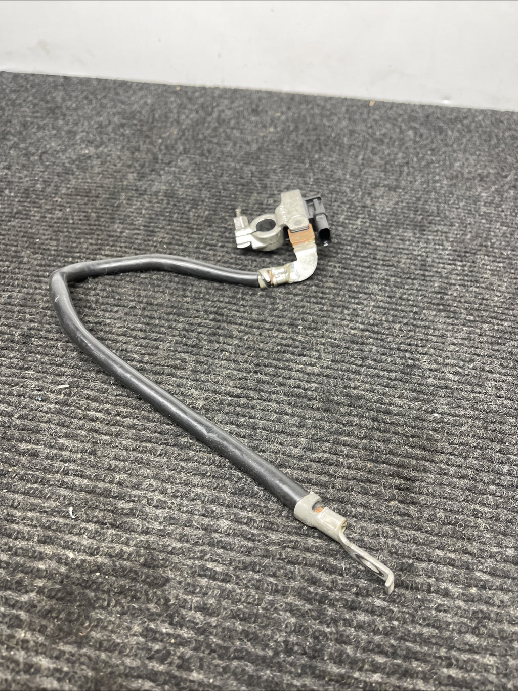 ✅ 08-13 OEM BMW E82 E88 128 135 Battery Negative Cable Terminal IBS Ground