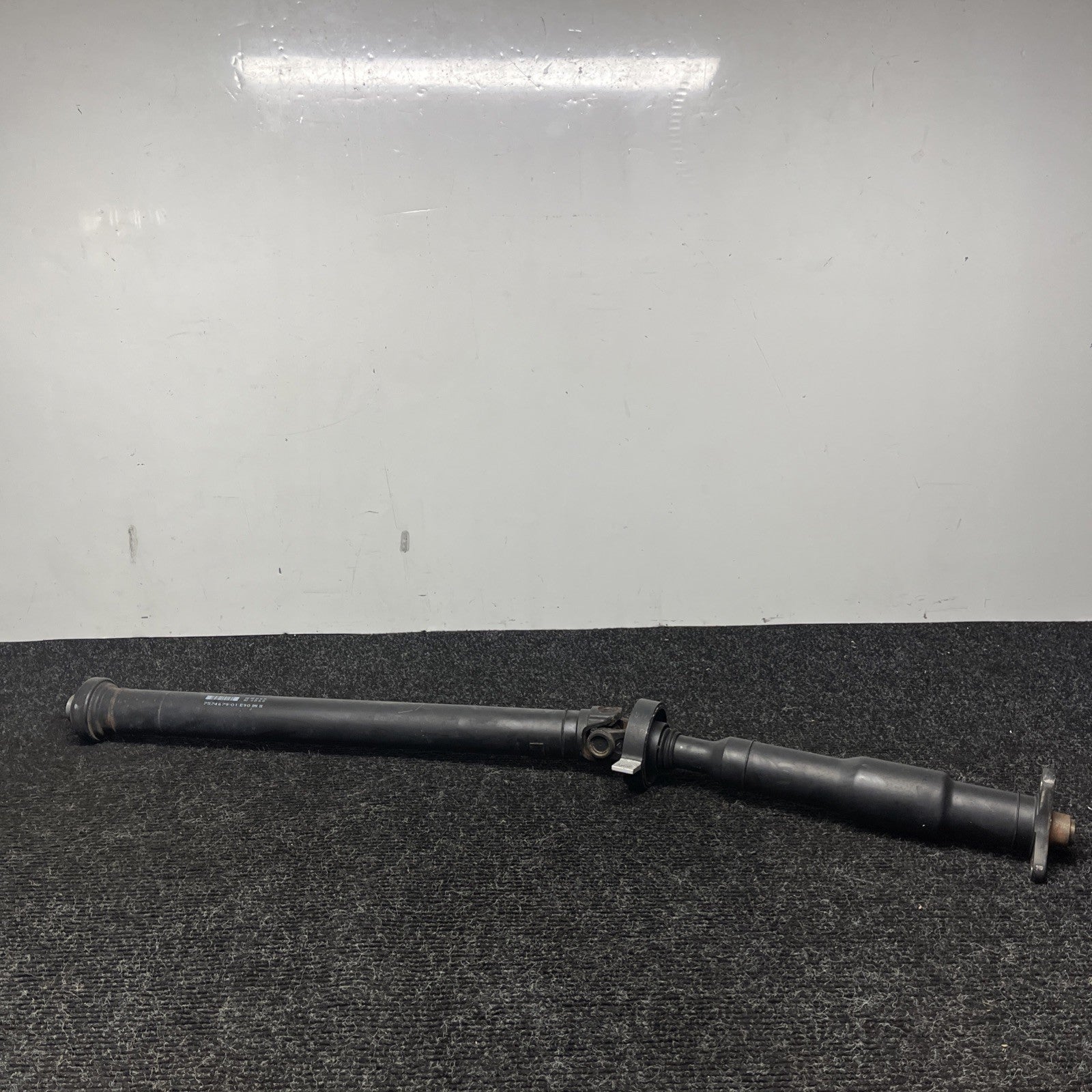 ☑️ 7-13 OEM BMW E90 E92 E93 Rear Driveshaft AT Transmission 757467901