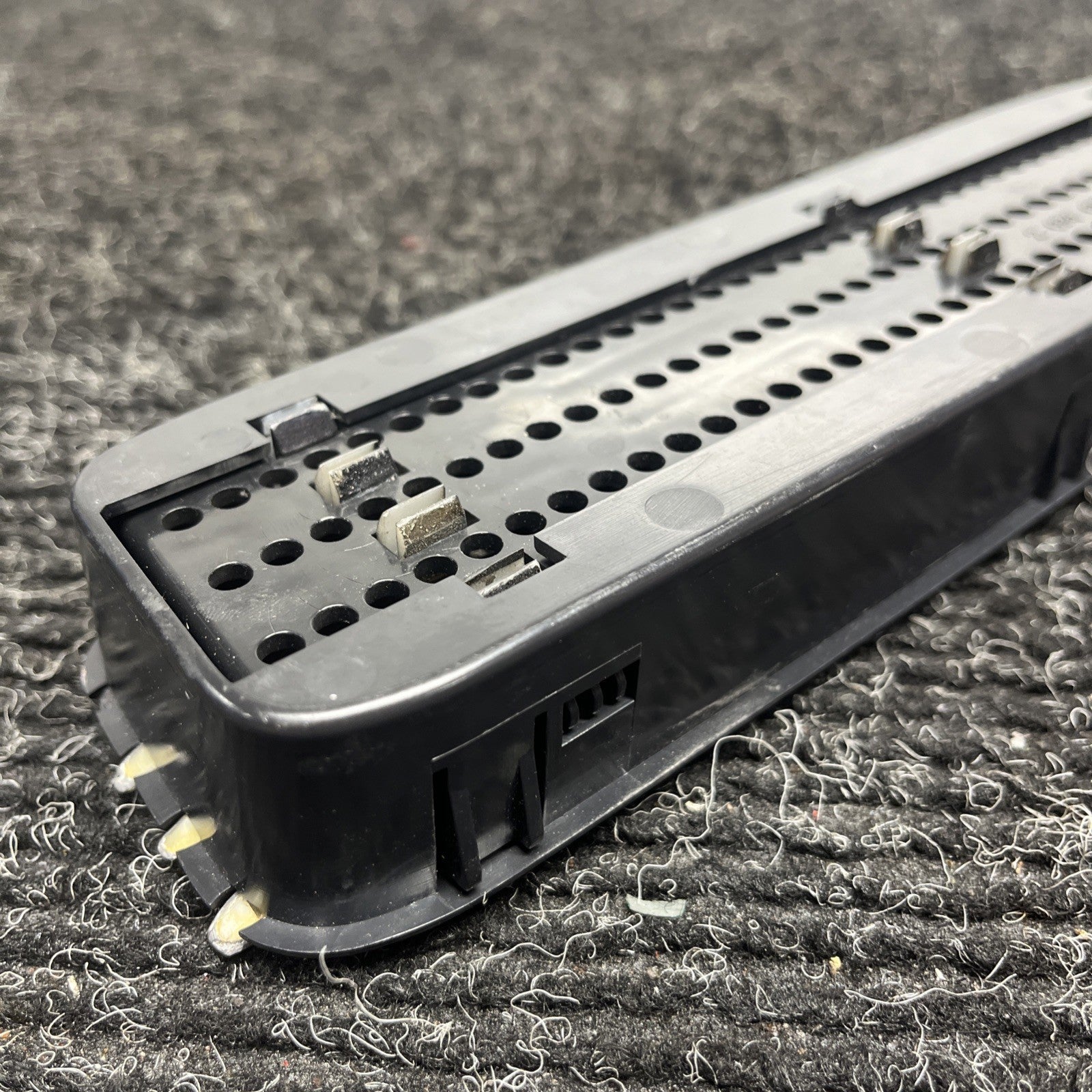 ☑️ 01-06 BMW E46 M3 Right & Left Set Fender Molding Grill Vent Trim Set