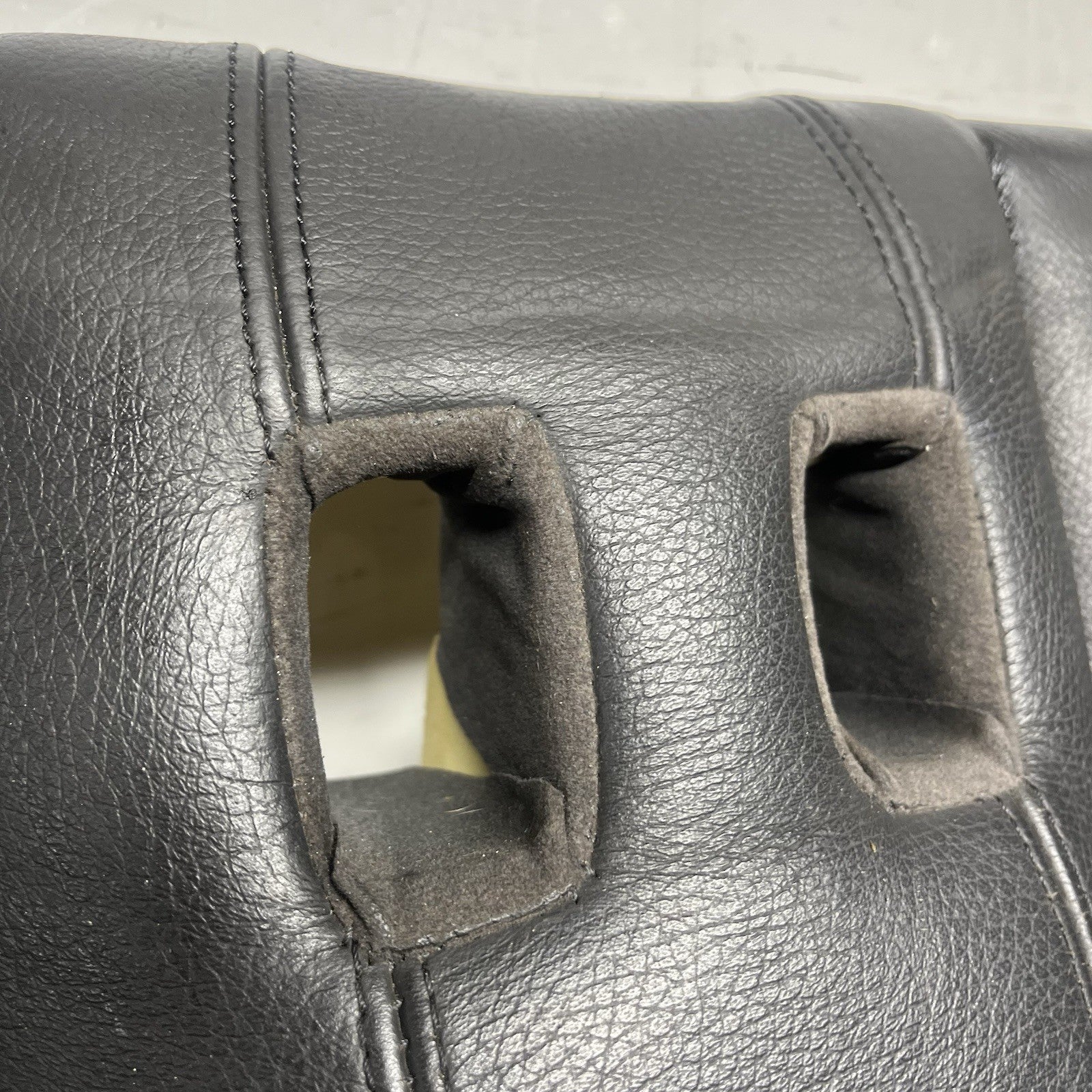 ☑️ 08-13 OEM BMW E82 E88 128 135 Rear Seat Lower Cushion Leather Black