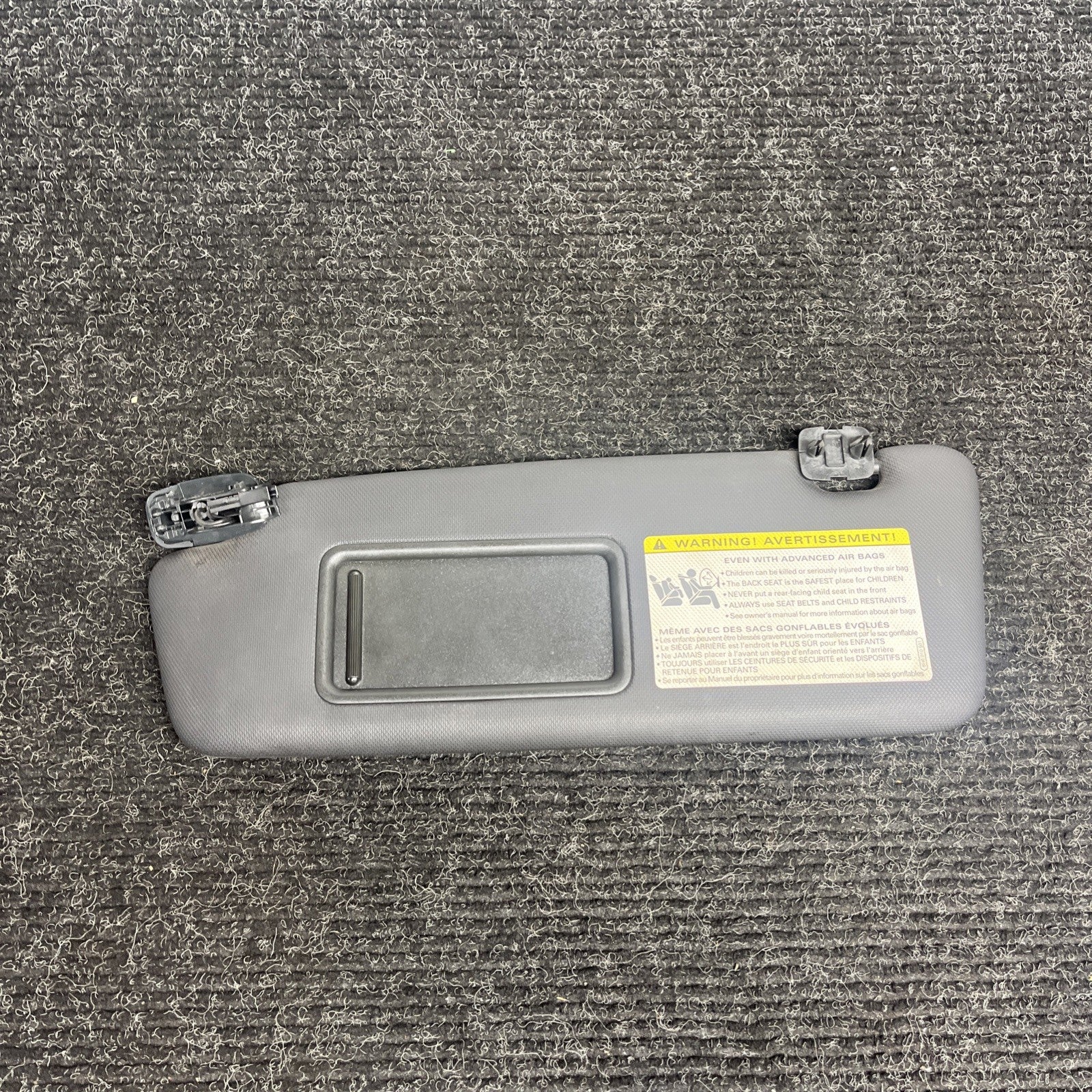 ☑️ 2014-2017 AUDI S5 OVERHEAD RIGHT PASSENGER SIDE SUN VISOR SHADE BLACK OEM