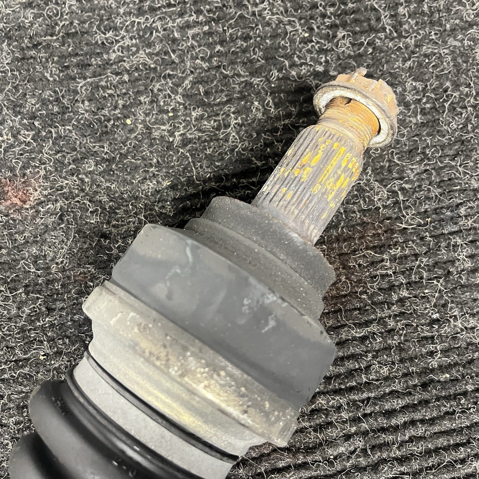 ☑️ BMW 328i 335i 428i 435i Left Rear Axle Shaft CV Joint 33207597677 OEM