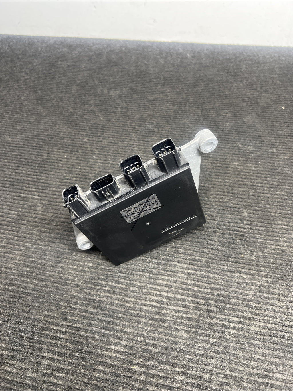 ☑️ 2013 OEM Subaru BRZ Scion FRS fuel injection module 22635-JB000