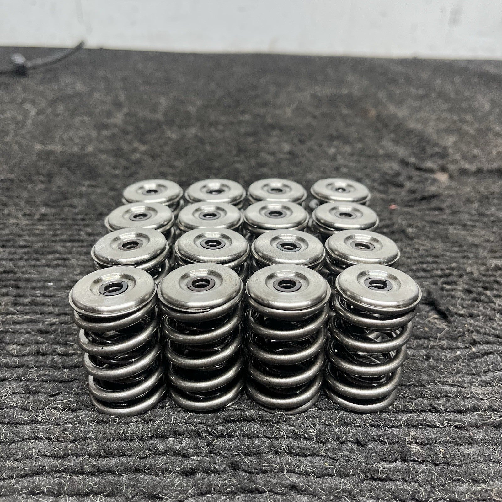 ☑️ GSC Dual Conical Valve Springs w/ Retainers Fits Subaru EJ20 EJ25