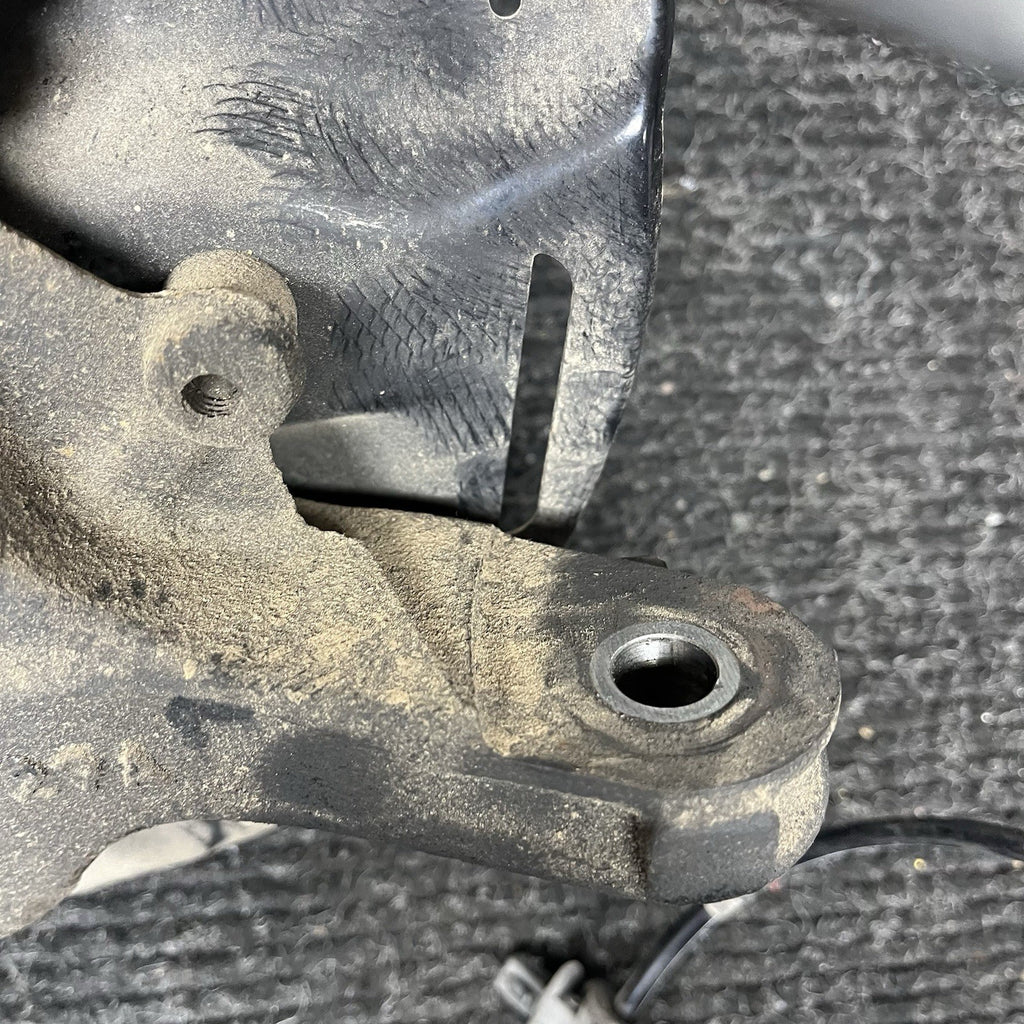 ☑️ 2013-2020 Scion FRS Subaru BRZ 86 Front RH Right Pass Side Knuckle Hub OEM