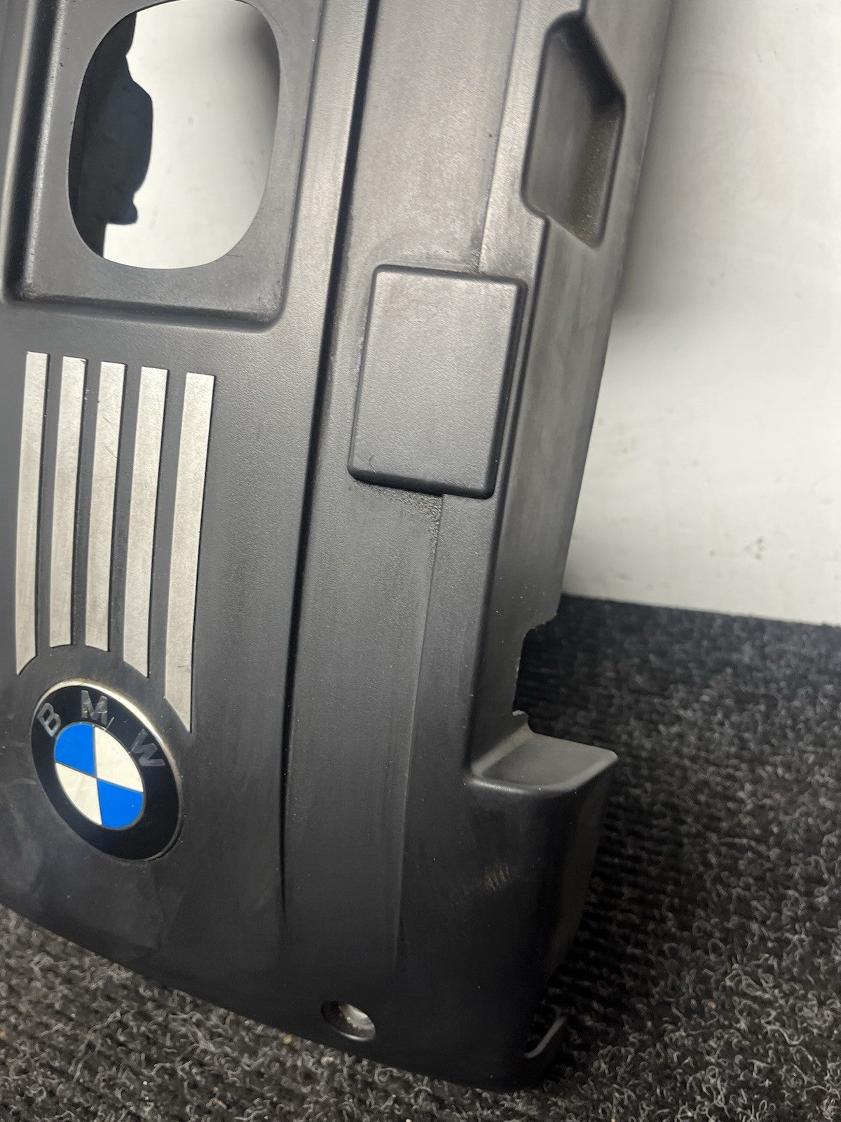 ☑️ OEM BMW E88 E90 E92 E93 Engine Cover N54 Head Cylinder Ignition Coil Covering