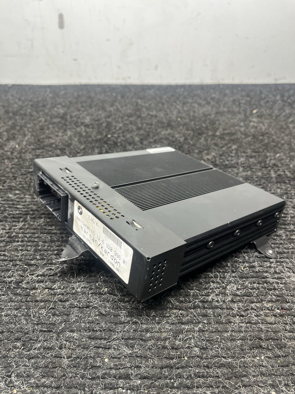 ☑️ 2000-2006 BMW 3 E46 Convert AMPLIFIER HIFI AUDIO AMP HARMAN KARDON 8380068