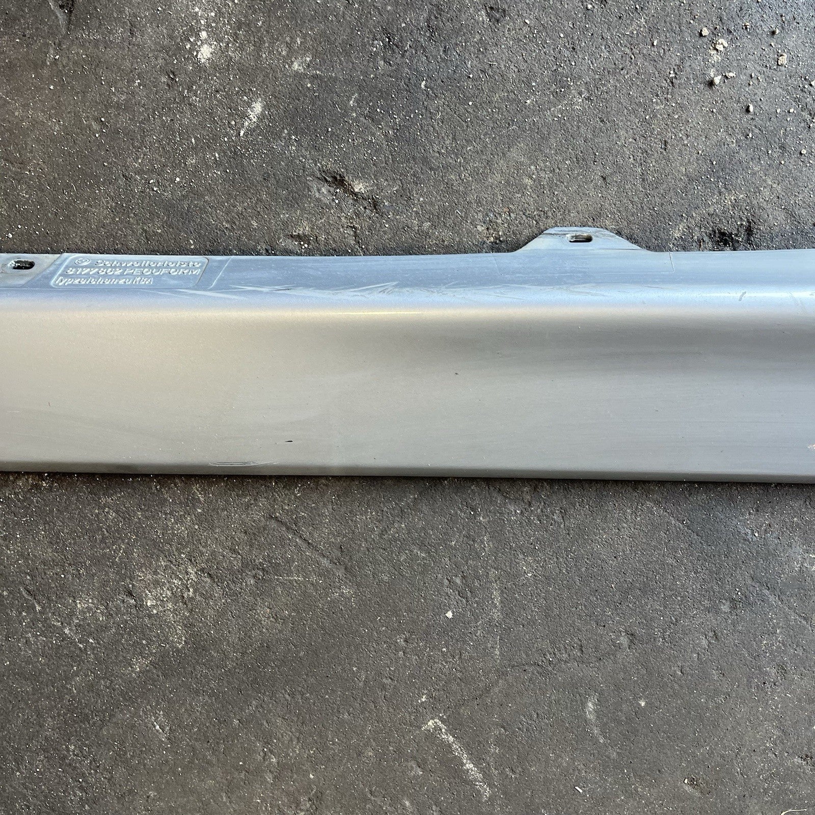 ☑️ 91-99 BMW E36 3 Series M3 Right Passenger Side Skirt Rocker Panel Silver OEM