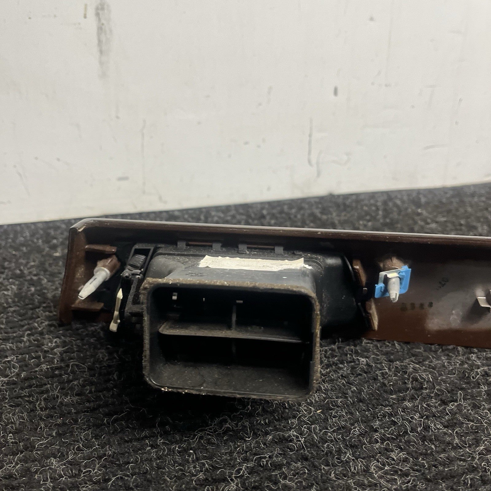 ☑️ 07-10 BMW E92 335i Front Upper Center Dash Board Wood Trim Vent 7132851 OEM