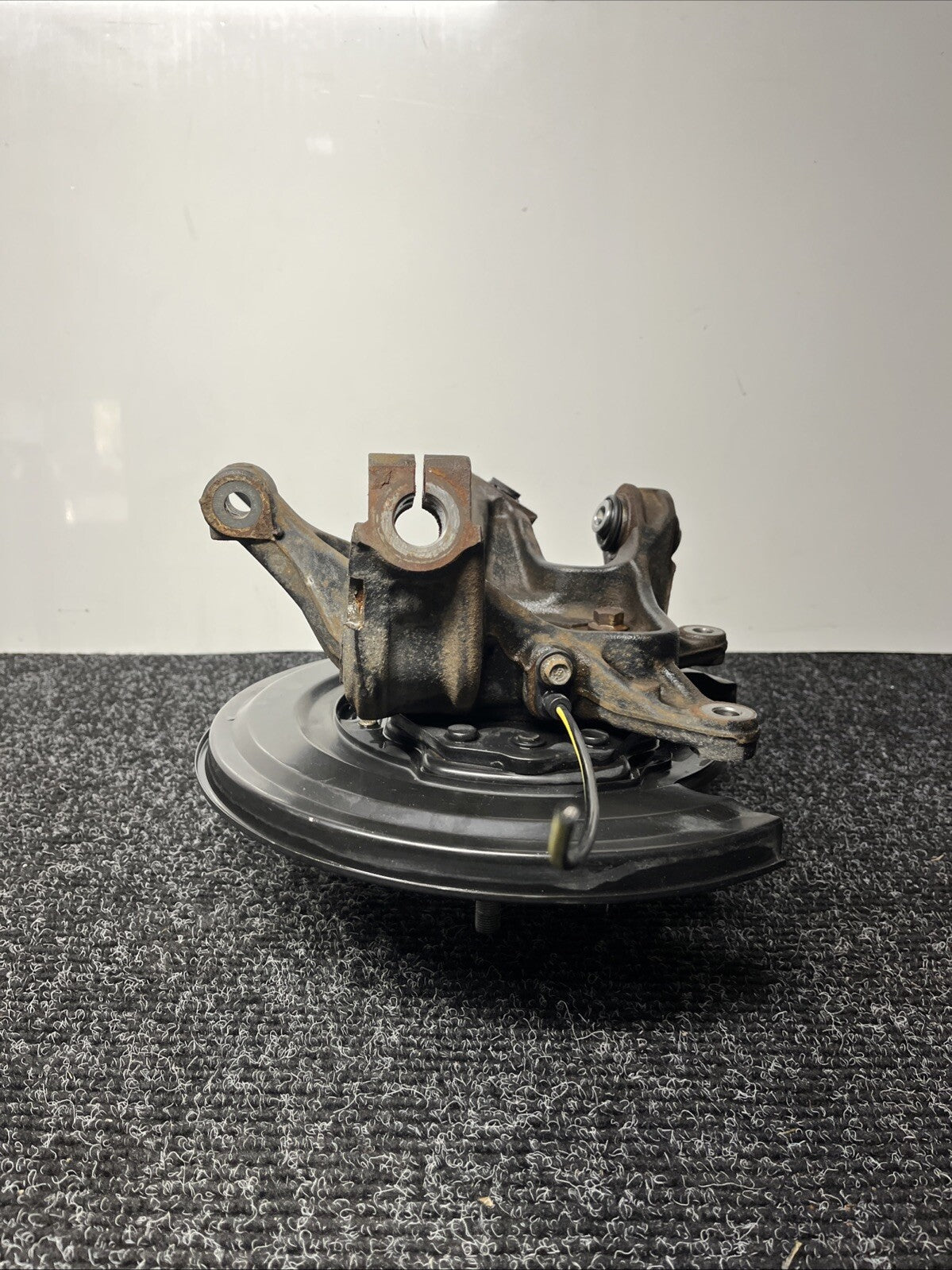 ☑️ 2022-2023 TOYOTA GR86 REAR LEFT DRIVERS SPINDLE KNUCKLE HUB ASSY OEM