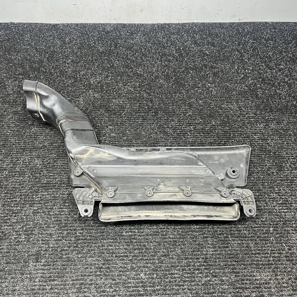 ☑️ 01-06 BMW E46 325i 325ci 330i 330ci 330xi Upper Radiator Air Duct OEM *NOTE*