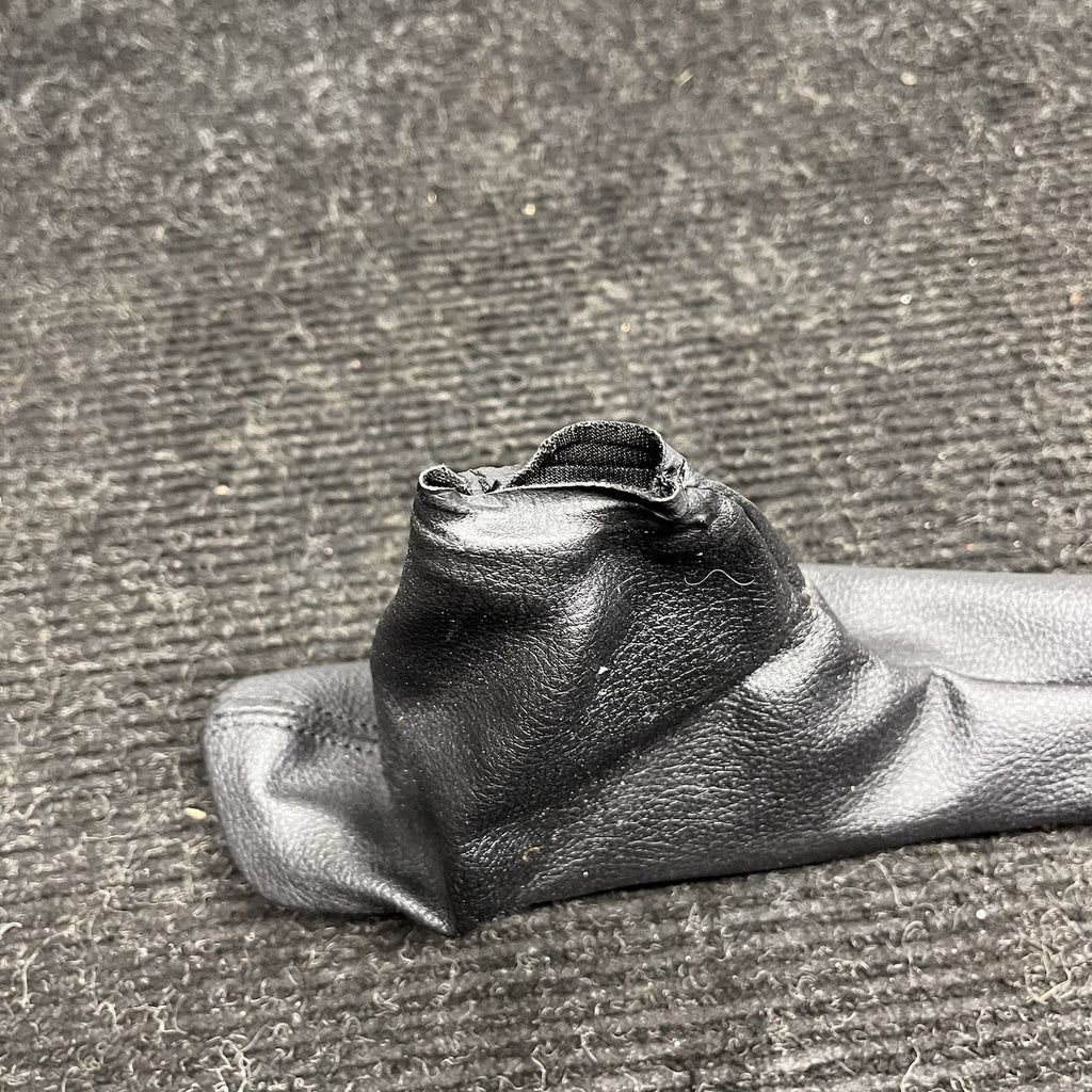☑️ 12-18 BMW F30 F31 320i 328i Parking Handbrake Lever Boot Cover OEM 9235425