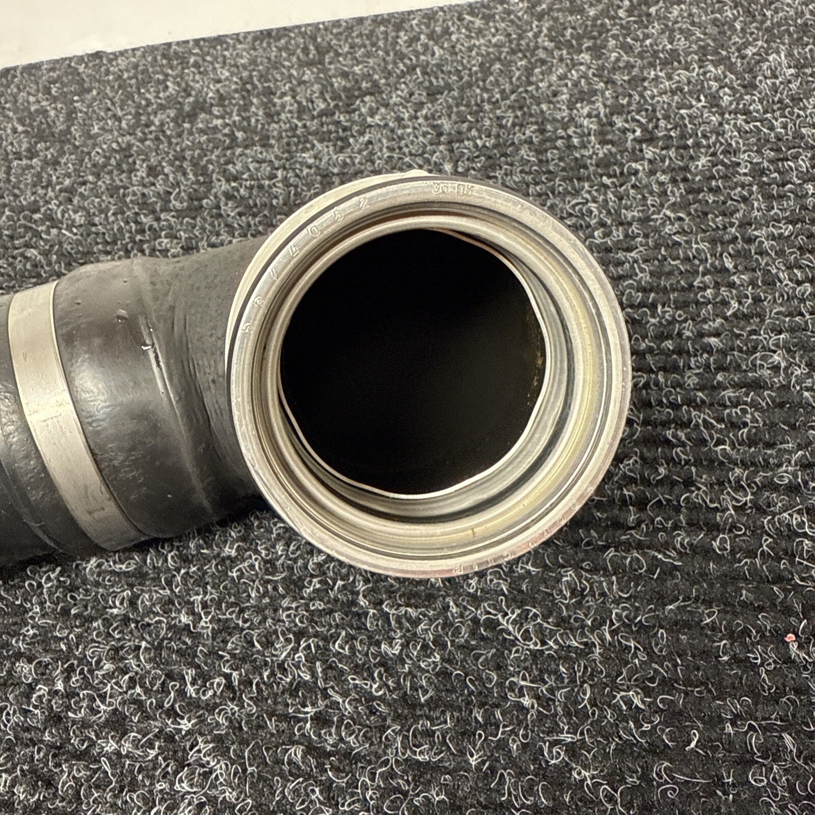 ☑️ 07-13 Bmw E90 135 335 Left Side Intercooler Charge Pipe Intake Pipe Tube Oem