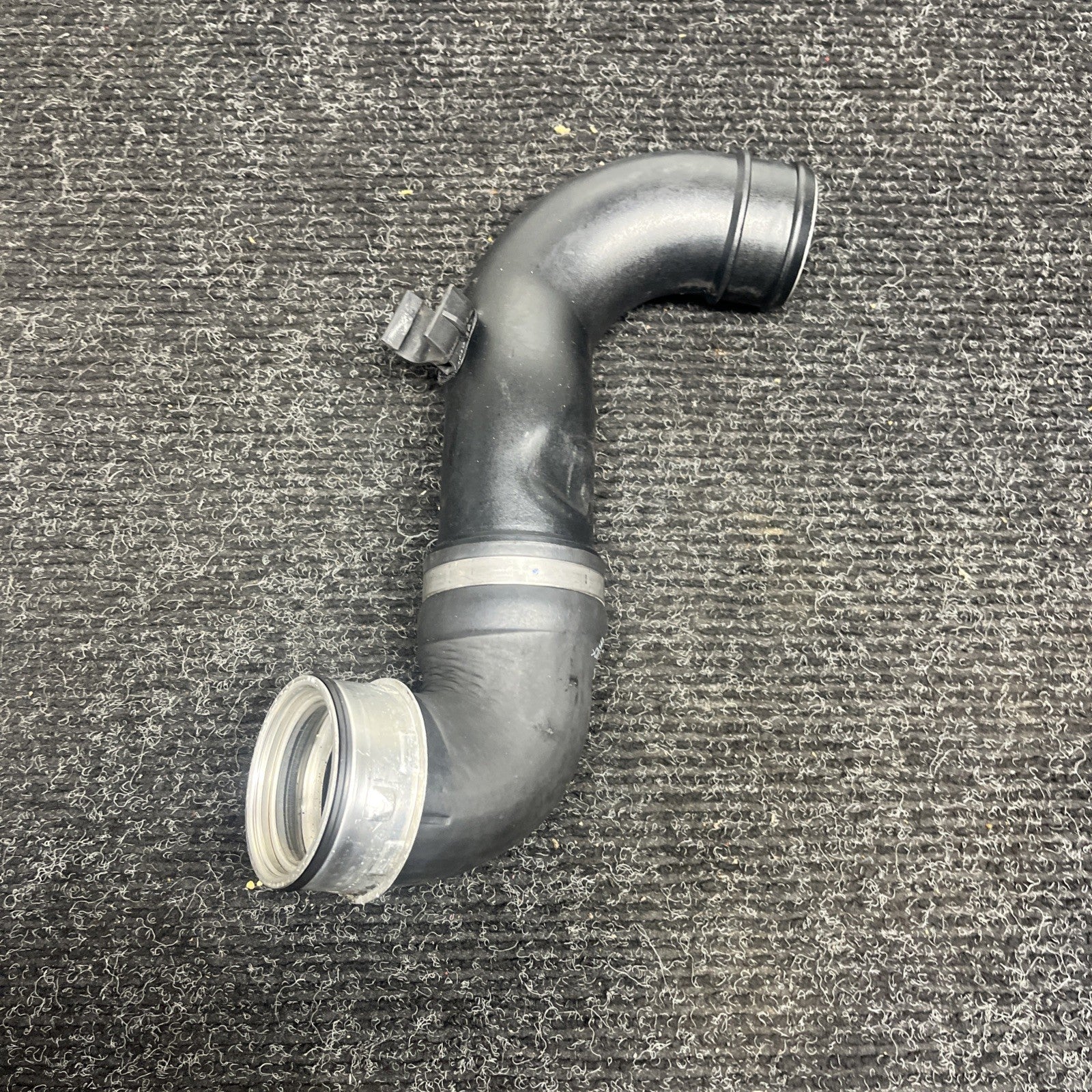 ☑️ 07-13 Bmw E82 E90 E92 135I 335I Intercooler Charge Pipe Intake Pipe Tube Oem