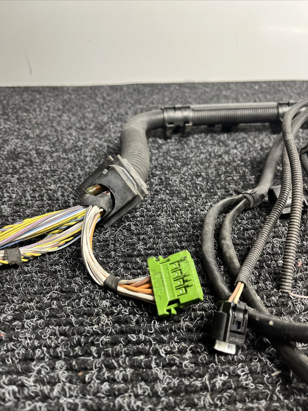 ☑️ N54 Engine Wiring Harness Plug 3.0L BMW E88 E90 E92 135I 335I 335XI OEM
