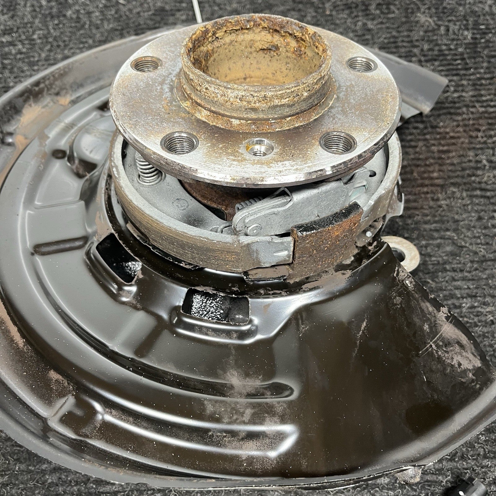 ☑️ 14-21 BMW 228i 230i M235i M240i F22 REAR RIGHT PASSENGER SPINDLE KNUCKLE HUB