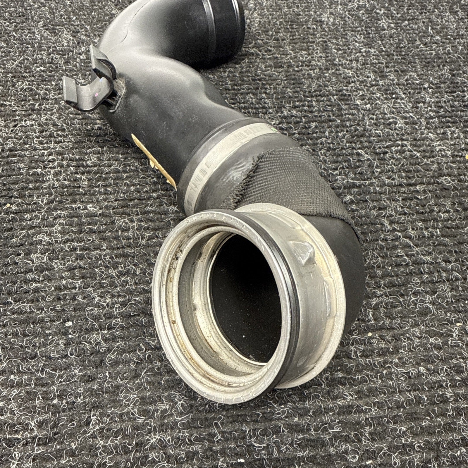 ☑️ 07-13 Bmw E82 E90 E92 135I 335I Intercooler Charge Pipe Intake Pipe Tube Oem
