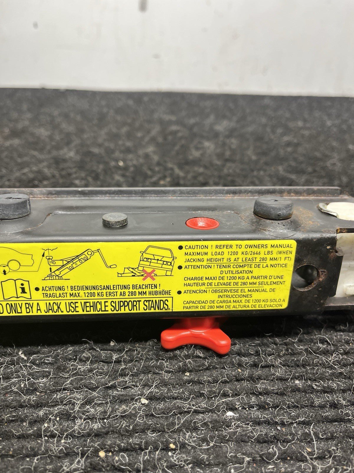 ☑️ 01-06 BMW E46 3-SERIES EMERGENCY SPARE TIRE LIFT JACK TOOL 1096202 OEM